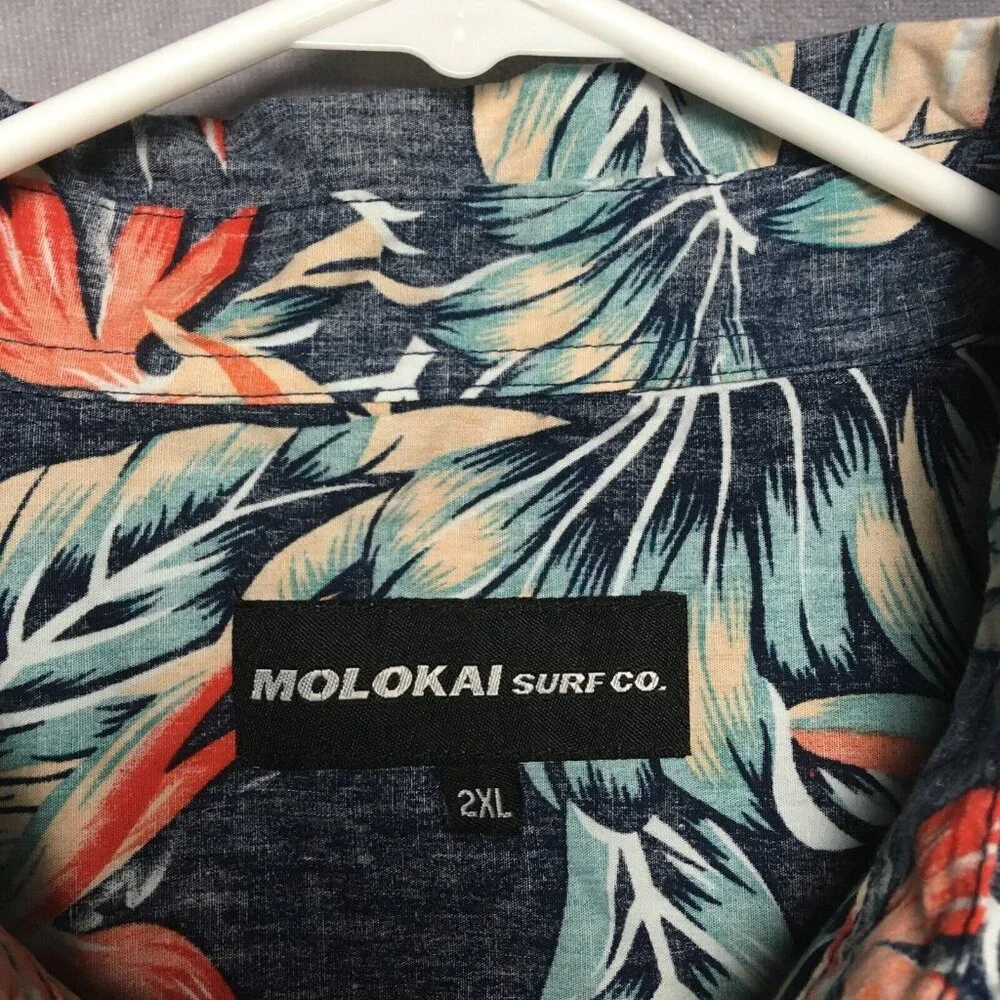Molokai Surf Co Mens Floral Shirt size 2XL Short Sleeve Button Up Reverse‎